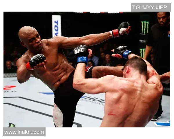 前UFC传奇选手火爆比武！安德森·席尔瓦仅用2分33秒速胜泰伦·伍德利